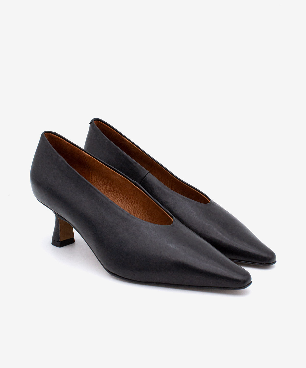 ABELLA - Zapato de salón con tacón cómodo de piel suave - Zapatos Negros - Zapatos de mujer Ángel Alarcón - Women Shoes 2026