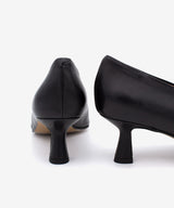 ABELLA - Zapato de salón con tacón cómodo de piel suave - Zapatos Negros - Zapatos de mujer Ángel Alarcón - Women Shoes 2026