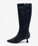 GEORGIA - Bota alta de tacón bajo con puntera fina de piel lisa - Zapatos azul oscuro - Zapatos de mujer Ángel Alarcón - Women Shoes 2026