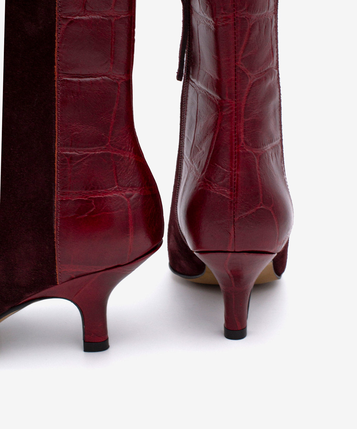 CHANTEL - Botín de mujer elegante con tacón de serraje y print cocodrilo - Zapatos Negros - Zapatos de mujer Ángel Alarcón - Women Shoes 2026