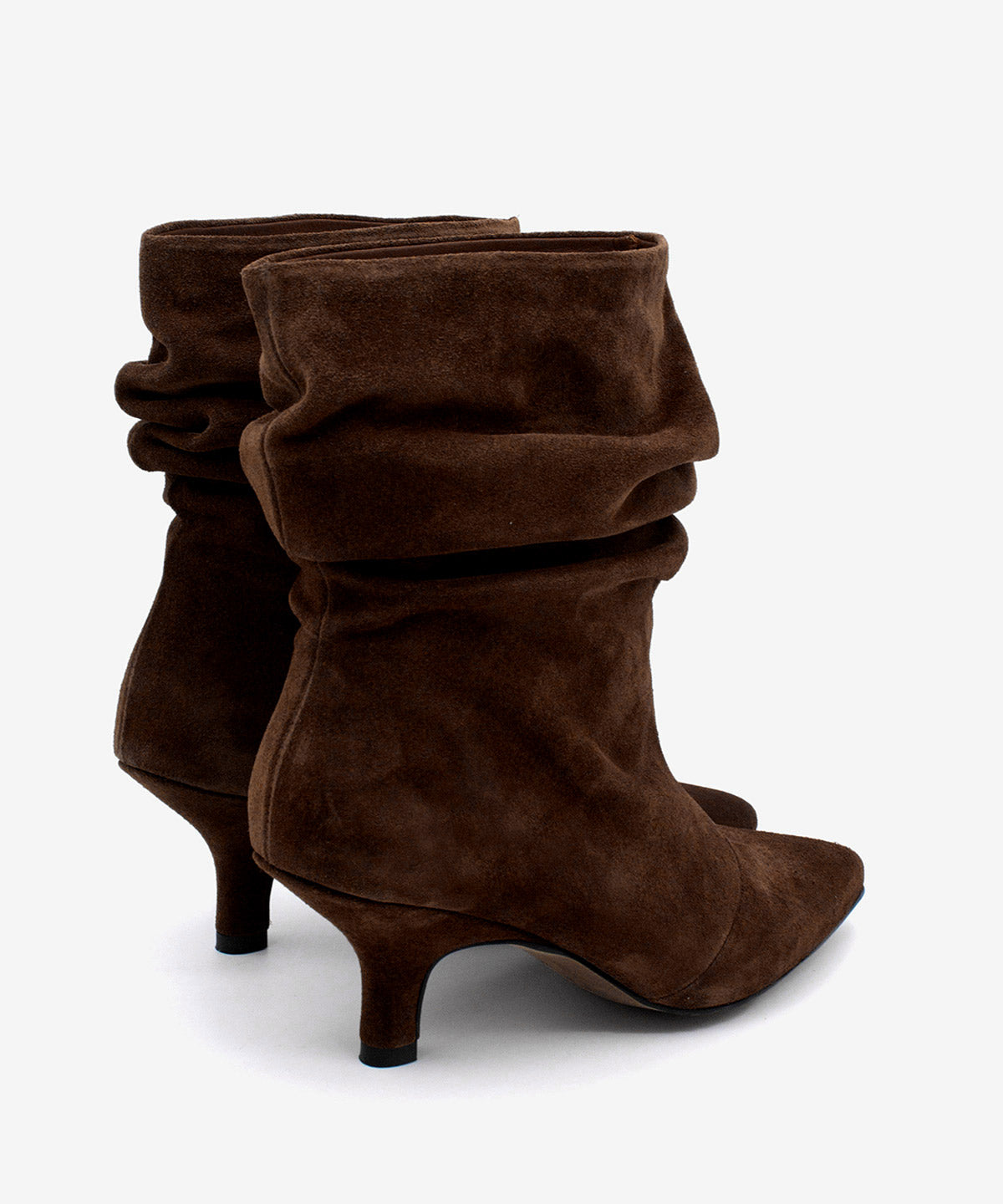 LISETTE - Botín de tacón fino con caña arrugada de serraje - Zapatos marrones - Zapatos de mujer Ángel Alarcón - Women Shoes 2026
