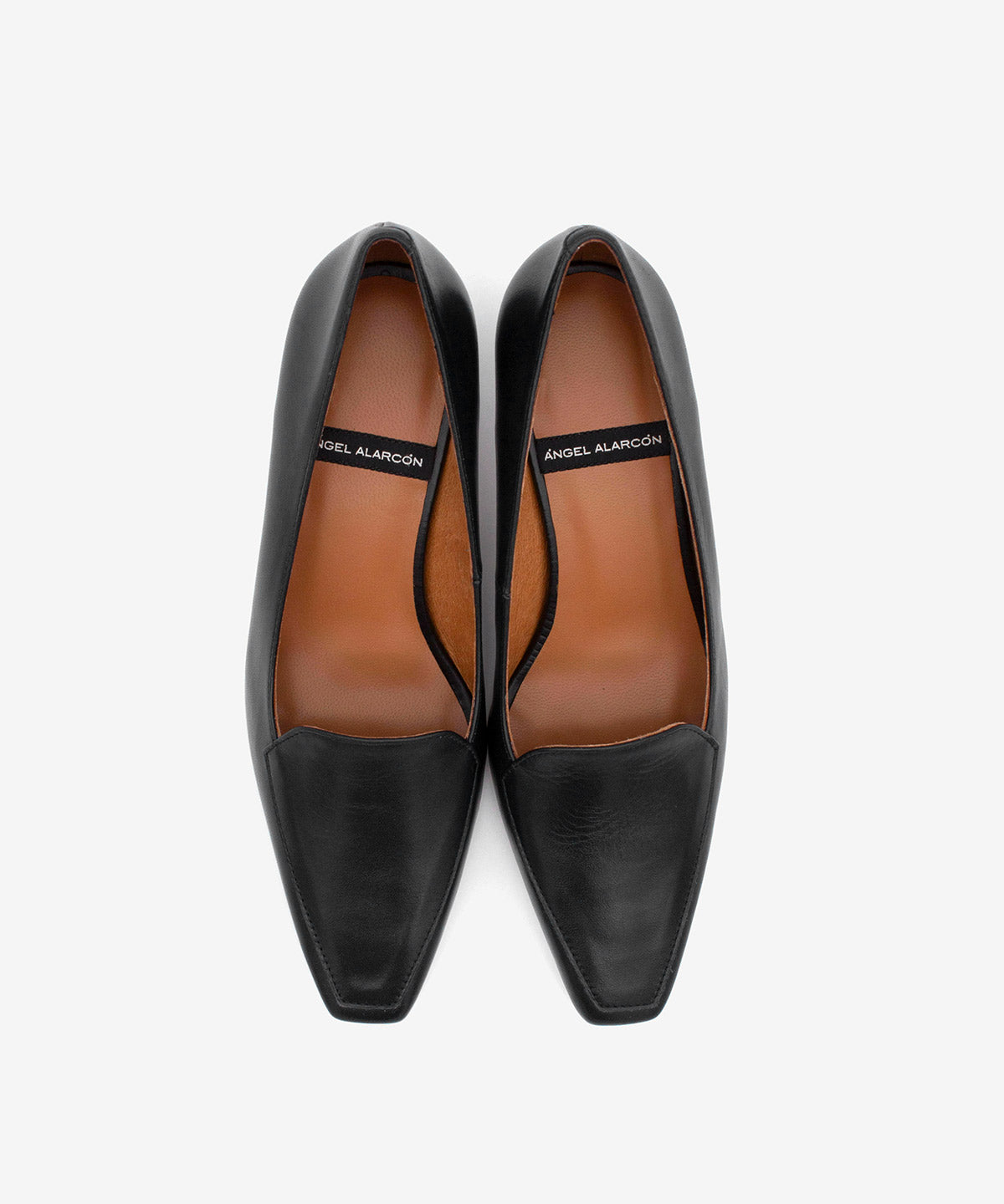 ELOISE - 26538 - piel lisa - Zapatos Negros - Zapatos de mujer Ángel Alarcón - Women Shoes 2026