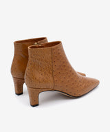 NATALIA - Botín de tacón bajo de piel print avestruz - Zapatos color camel - Zapatos de mujer Ángel Alarcón - Women Shoes 2026
