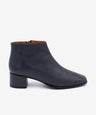 ARWEN - Botín cómodo de tacón ancho con puntera cuadrada de piel lisa - Zapatos grises - Zapatos de mujer Ángel Alarcón - Women Shoes 2026