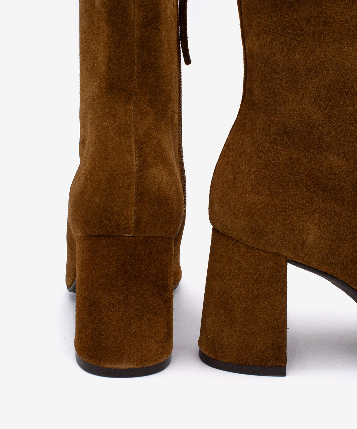 DRIMIA - Botín de tacón alto y ancho de serraje - Zapatos marrones - Zapatos de mujer Ángel Alarcón - Women Shoes 2026