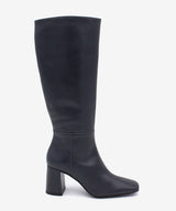 DORANA - Bota alta cómoda de tacón ancho con puntera cuadrada de piel - Zapatos grises - Zapatos de mujer Ángel Alarcón - Women Shoes 2026