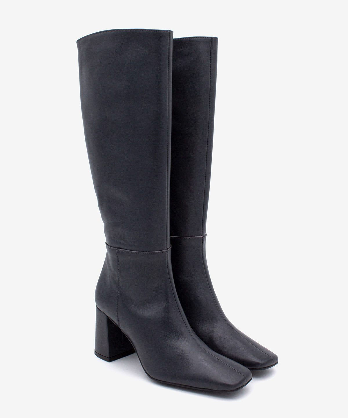 DORANA - Bota alta cómoda de tacón ancho con puntera cuadrada de piel - Zapatos grises - Zapatos de mujer Ángel Alarcón - Women Shoes 2026