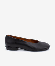KATYA - Bailarina de mujer de tacón bajo cómodo de piel suave - Zapatos Negros - Zapatos de mujer Ángel Alarcón - Women Shoes 2026