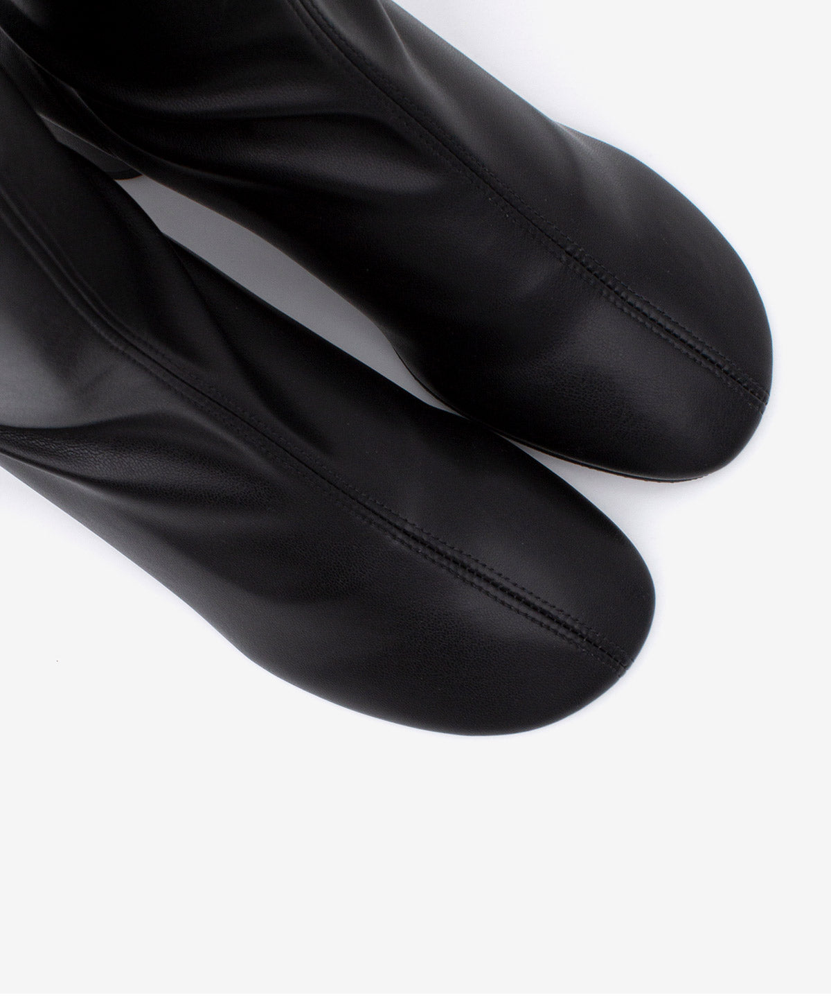 MADEL - Bota calcetín elástica con tacón de bloque - Zapatos Negros - Zapatos de mujer Ángel Alarcón - Women Shoes 2026