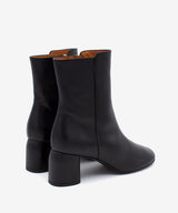 MURIELLE - Botín de tacón de diseño con puntera redonda en piel lisa - Zapatos Negros - Zapatos de mujer Ángel Alarcón - Women Shoes 2026