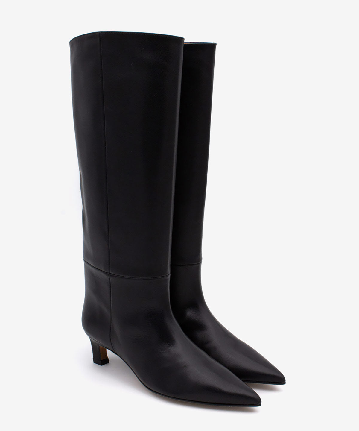 GAELLE - Bota gaucha moderna de tacón bajo de - Zapatos Negros - Zapatos de mujer Ángel Alarcón - Women Shoes 2026
