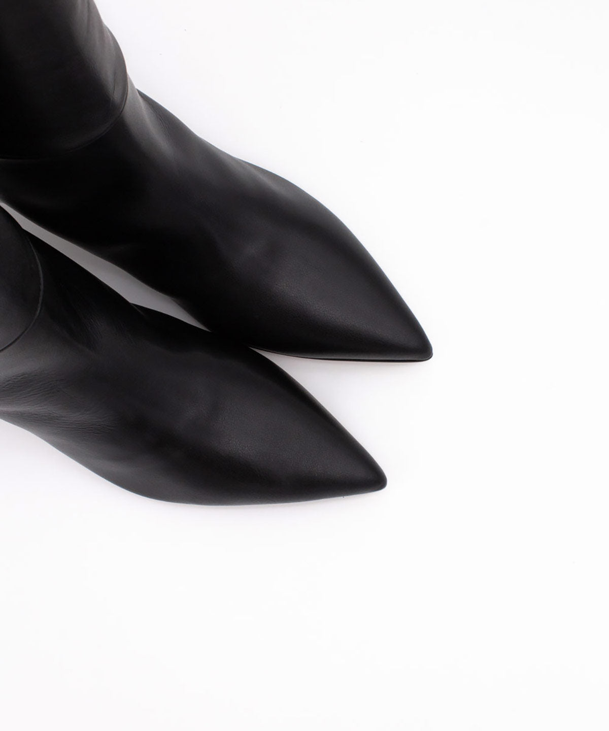 GAELLE - Bota gaucha moderna de tacón bajo de - Zapatos Negros - Zapatos de mujer Ángel Alarcón - Women Shoes 2026