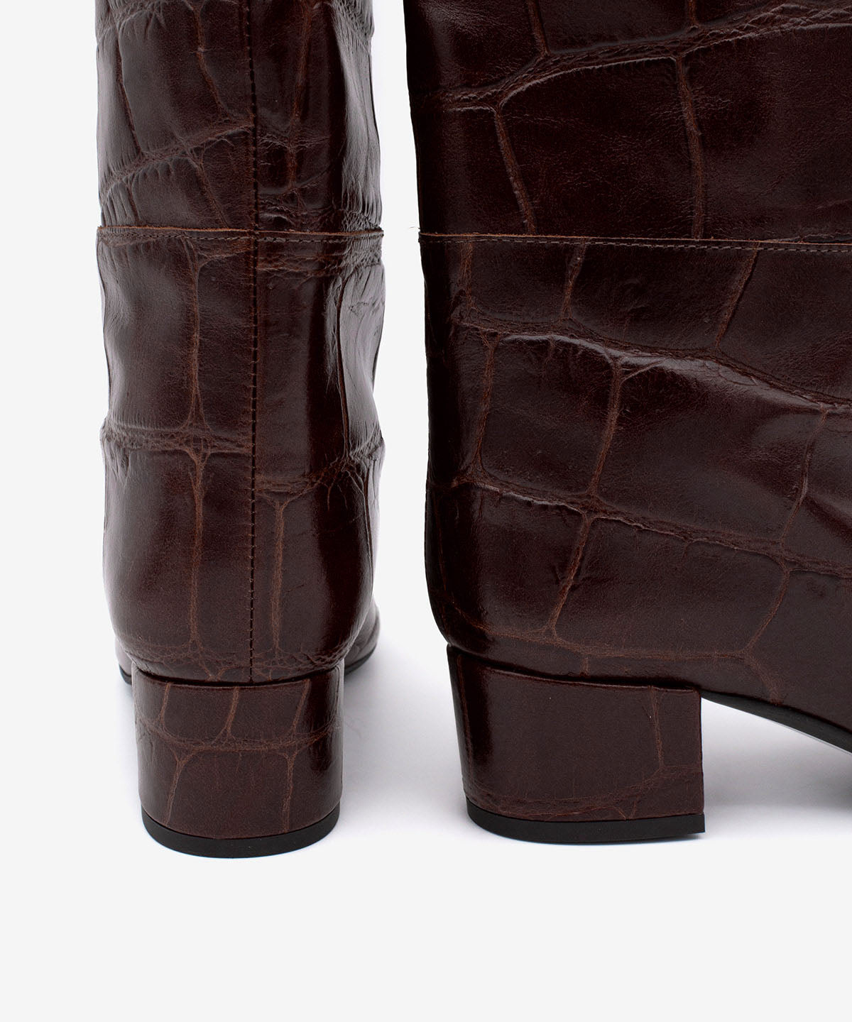 JOVANNA - Bota gaucha de tacón ancho de piel print croco - Zapatos marrones - Zapatos de mujer Ángel Alarcón - Women Shoes 2026