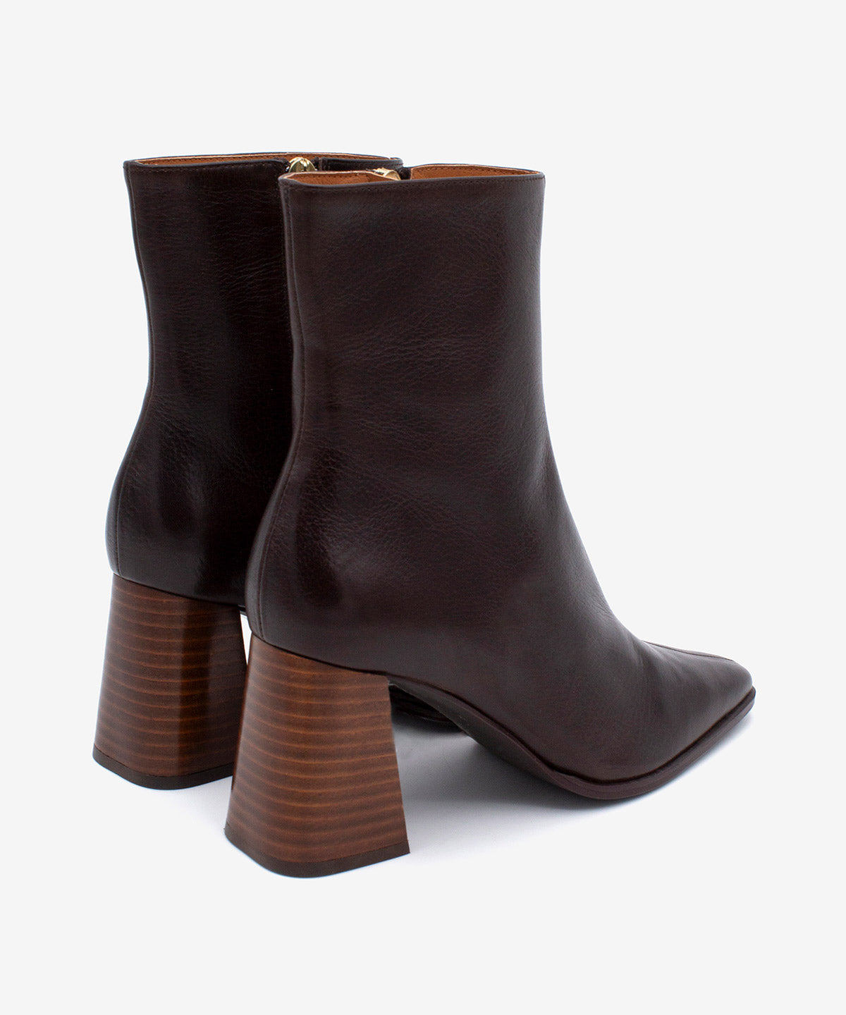 TRIMIA - Botín de piel natural con tacón ancho de efecto madera - Zapatos m. oscuro - Zapatos de mujer Ángel Alarcón - Women Shoes 2026