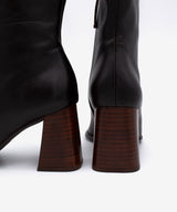 TRIMIA - Botín de mujer cómodo con tacón ancho de piel lisa - Zapatos m. oscuro - Zapatos de mujer Ángel Alarcón - Women Shoes 2026