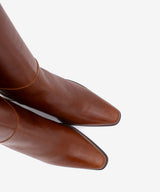 TRITAS - Bota alta de mujer con tacón de madera de piel granulada - Zapatos marrones - Zapatos de mujer Ángel Alarcón - Women Shoes 2026