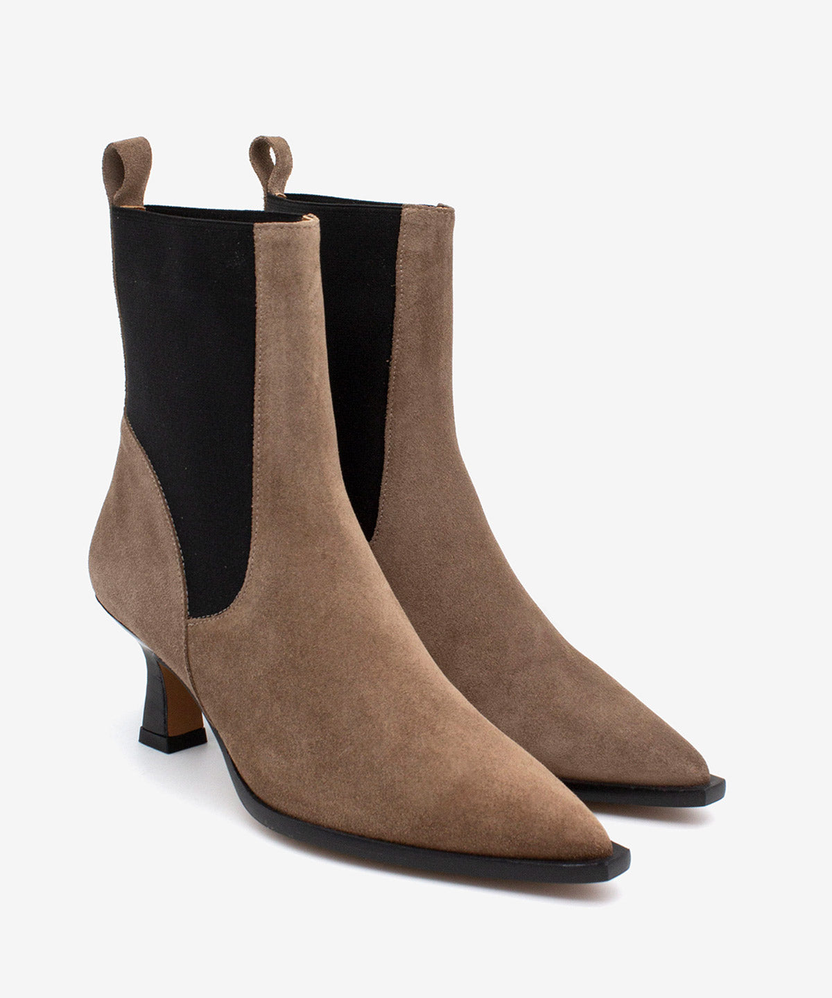 BRIELAS - Botín chelsea de mujer con tacón de serraje - Zapatos taupe - Zapatos de mujer Ángel Alarcón - Women Shoes 2026
