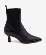 BRIELAS - Botín chelsea con tacón fino en piel lisa semibrillo - Zapatos Negros - Zapatos de mujer Ángel Alarcón - Women Shoes 2026