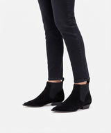 NEGADE - Botín chelsea de tacón bajo en serraje - Zapatos Negros - Zapatos de mujer Ángel Alarcón - Women Shoes 2026