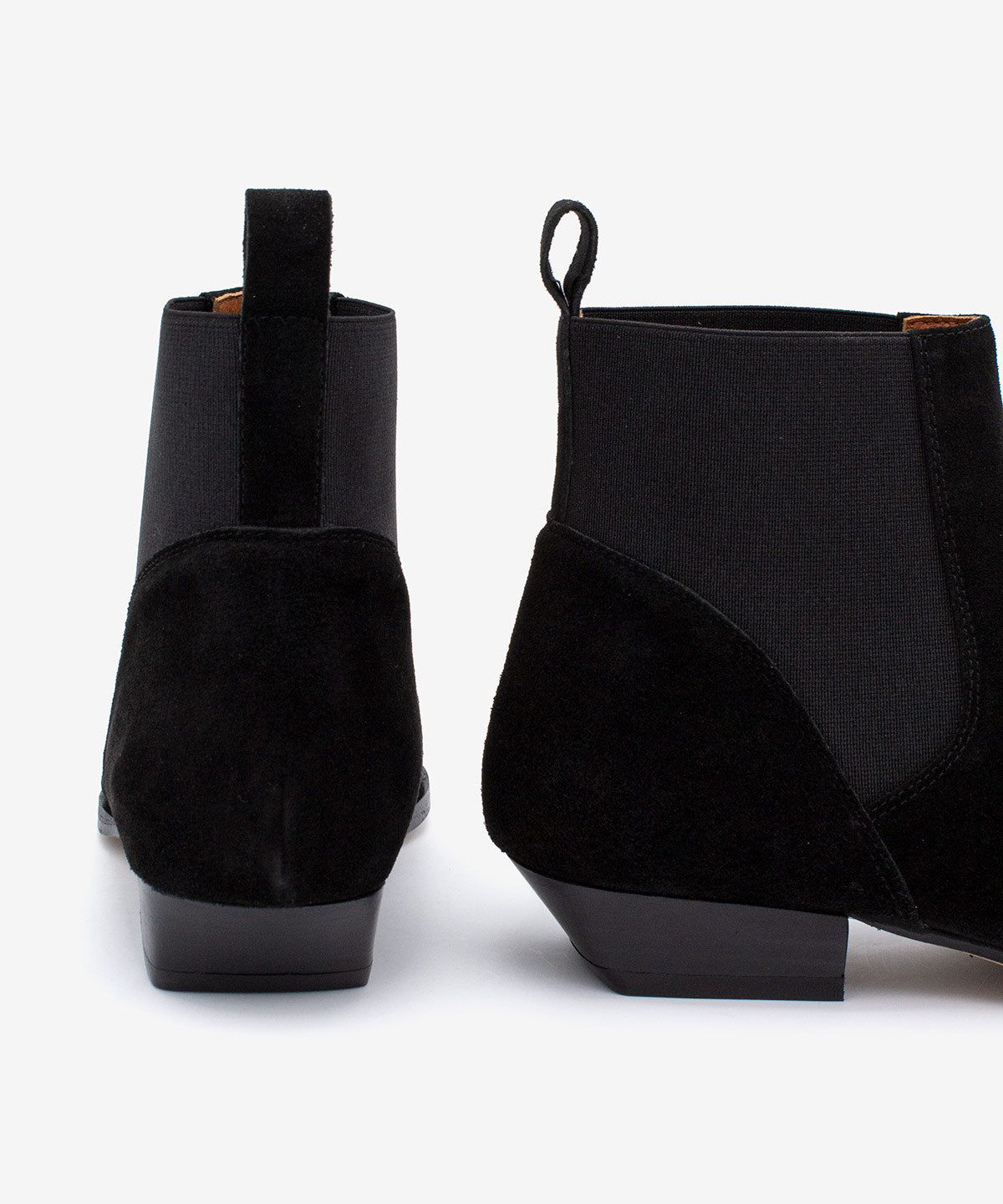 NEGADE - Botín chelsea de tacón bajo en serraje - Zapatos Negros - Zapatos de mujer Ángel Alarcón - Women Shoes 2026
