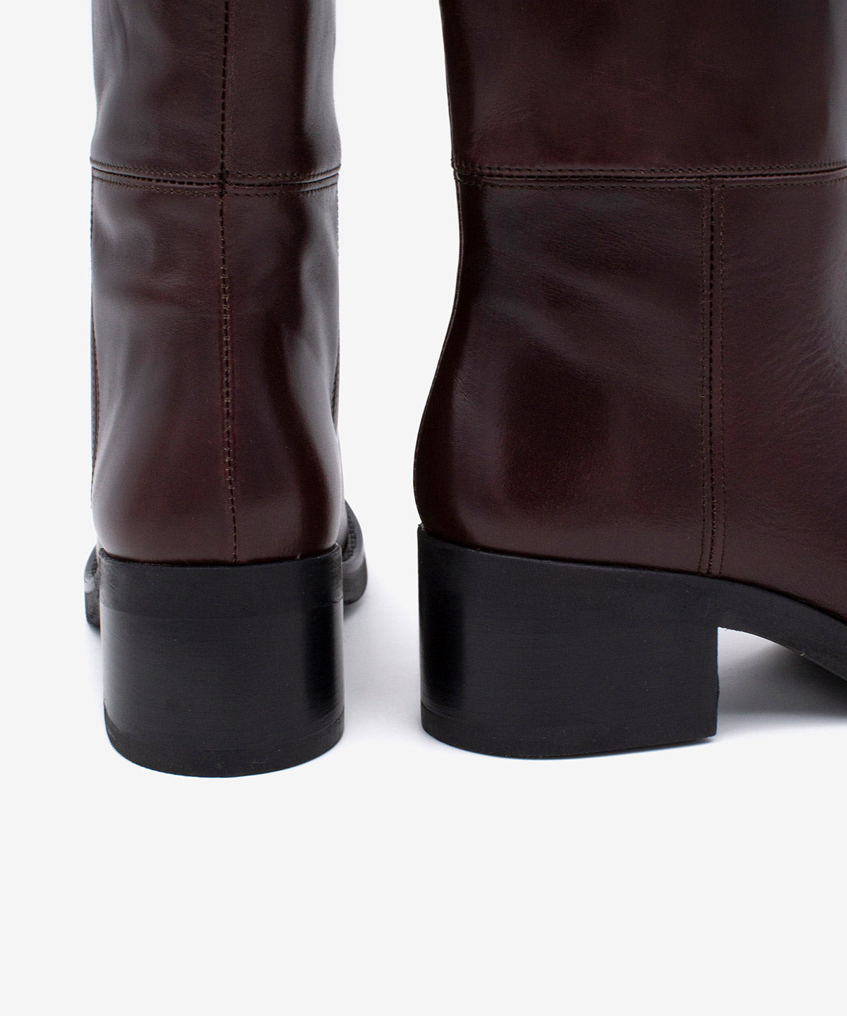 ICITA - Bota alta cómoda de tacón bajo con suela de goma en piel lisa semibrillo - Zapatos m. oscuro - Zapatos de mujer Ángel Alarcón - Women Shoes 2026