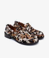LOUISA - Mocasín de mujer cómodo en pelo poni print vaca - Zapatos Negros - Zapatos de mujer Ángel Alarcón - Women Shoes 2026