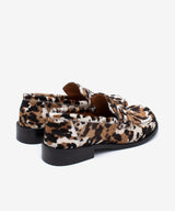 LOUISA - Mocasín de mujer cómodo en pelo poni print vaca - Zapatos Negros - Zapatos de mujer Ángel Alarcón - Women Shoes 2026
