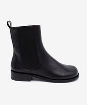 LYANA - Botín Chelsea de mujer con tacón bajo en piel lisa semibrillo - Zapatos Negros - Zapatos de mujer Ángel Alarcón - Women Shoes 2026