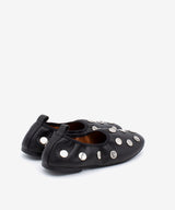 FELICIA - Bailarina con tachas de estilo rock & roll de piel - Zapatos Negros - Zapatos de mujer Ángel Alarcón - Women Shoes 2026