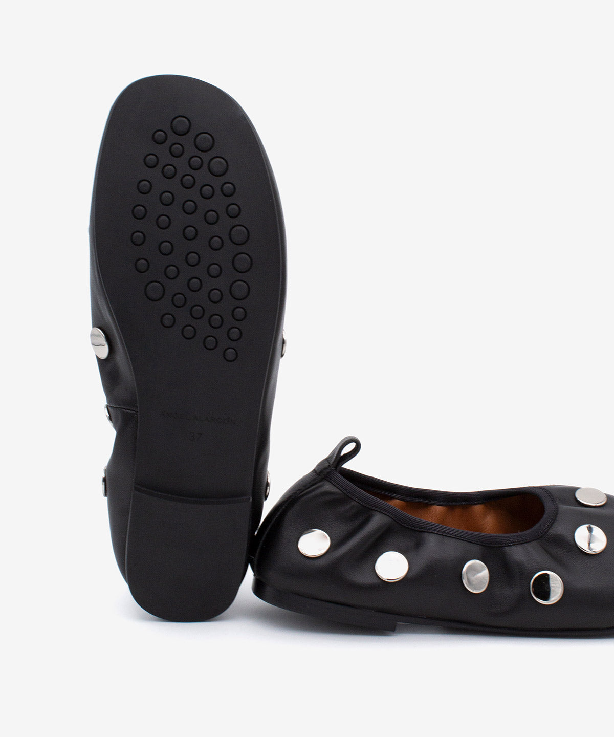 FELICIA - Bailarina con tachas de estilo rock & roll de piel - Zapatos Negros - Zapatos de mujer Ángel Alarcón - Women Shoes 2026
