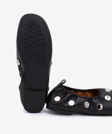 FELICIA - Bailarina con tachas de estilo rock & roll de piel - Zapatos Negros - Zapatos de mujer Ángel Alarcón - Women Shoes 2026