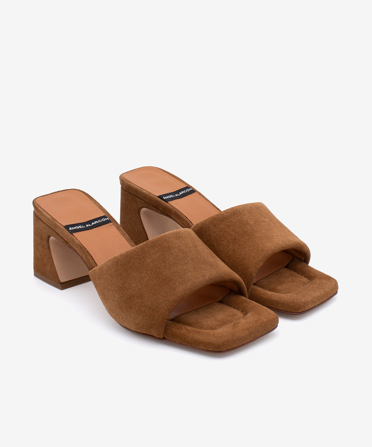 STREEP - Mule con tacón de diseño ancho de serraje – marrón – Talla 36 – Ángel Alarcón