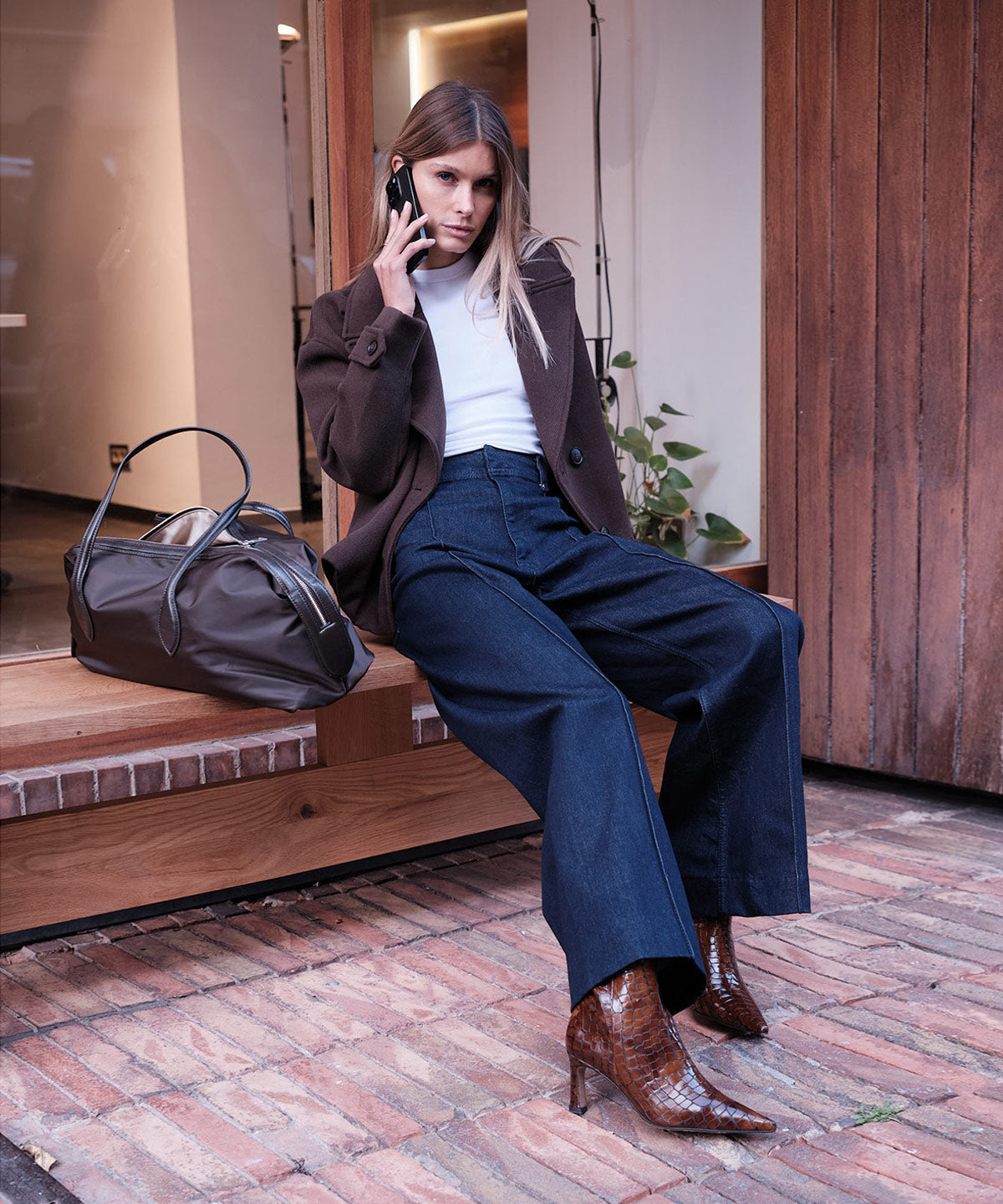 ZAIRA – Botín de mujer con tacón fino en piel print croco – marrón – Talla 36 – Ángel Alarcón