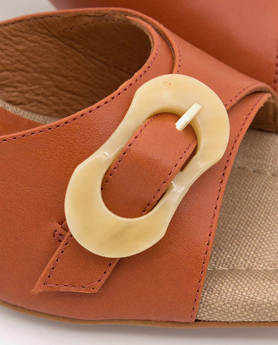 JELKE – Mule de piel con hebilla carey y tacón ancho – camel – Talla 39 – Ángel Alarcón
