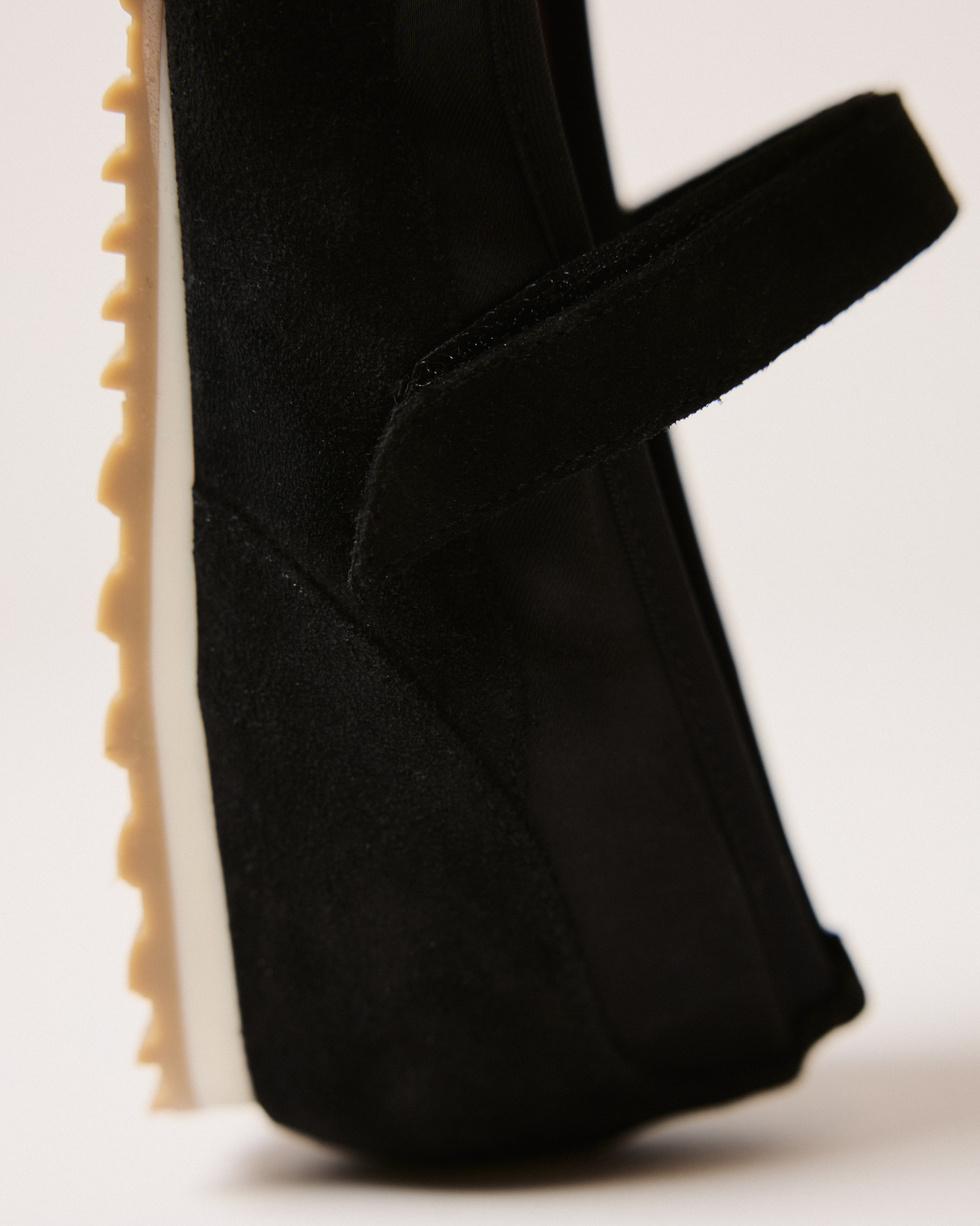 GINNA – Merceditas sportives avec un confortable talon en daim